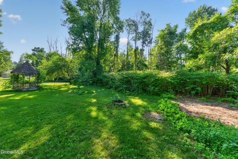 46 N Alandale Avenue Schenectady NY 12304