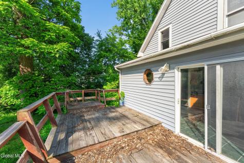 46 N Alandale Avenue Schenectady NY 12304