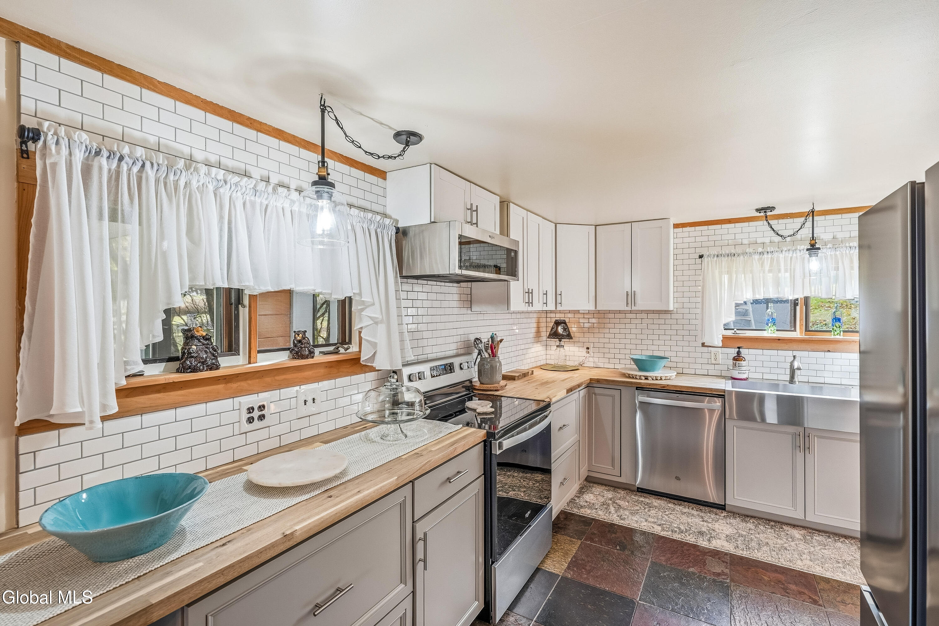 53 Woods Loop Brant Lake NY 12815