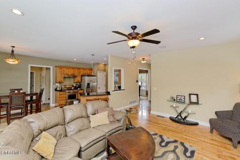 24 Dean Thomas Way Queensbury NY 12804