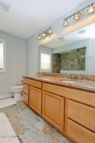 24 Dean Thomas Way Queensbury NY 12804