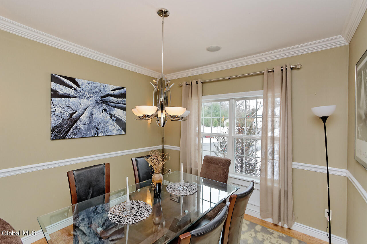 24 Dean Thomas Way Queensbury NY 12804