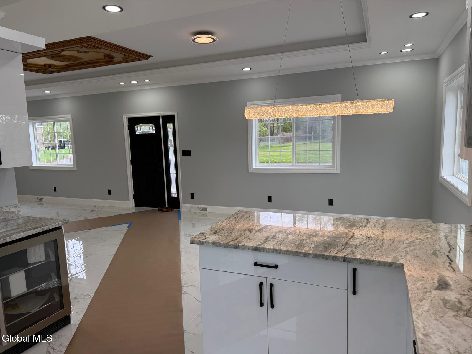 81 Morris Road Schenectady NY 12304