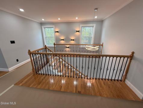 81 Morris Road Schenectady NY 12304