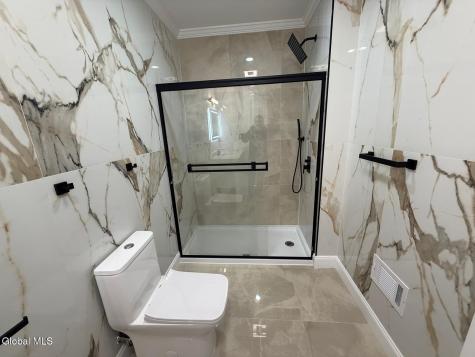 81 Morris Road Schenectady NY 12304