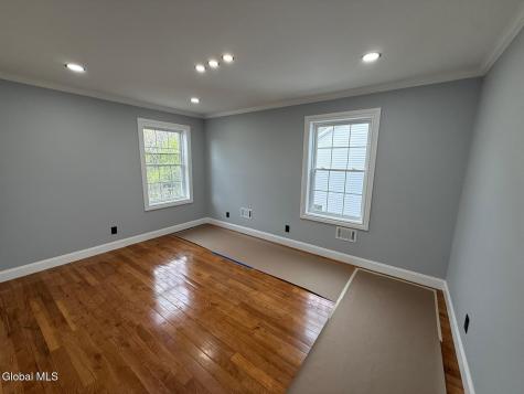81 Morris Road Schenectady NY 12304