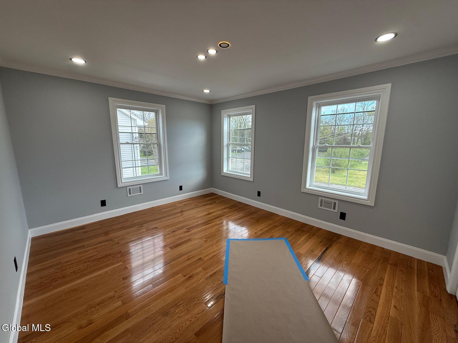 81 Morris Road Schenectady NY 12304