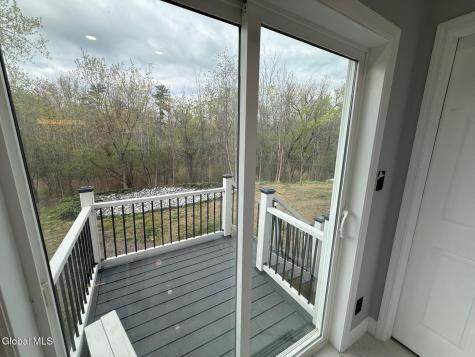 81 Morris Road Schenectady NY 12304
