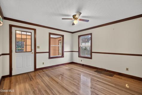 317 Vley Road Schenectady NY 12302