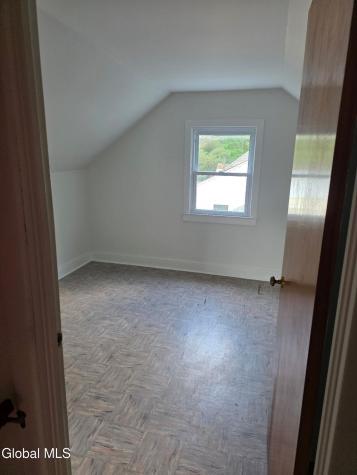 5514 E Woodlawn Place Utica NY 13403