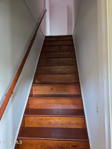 5514 E Woodlawn Place Utica NY 13403