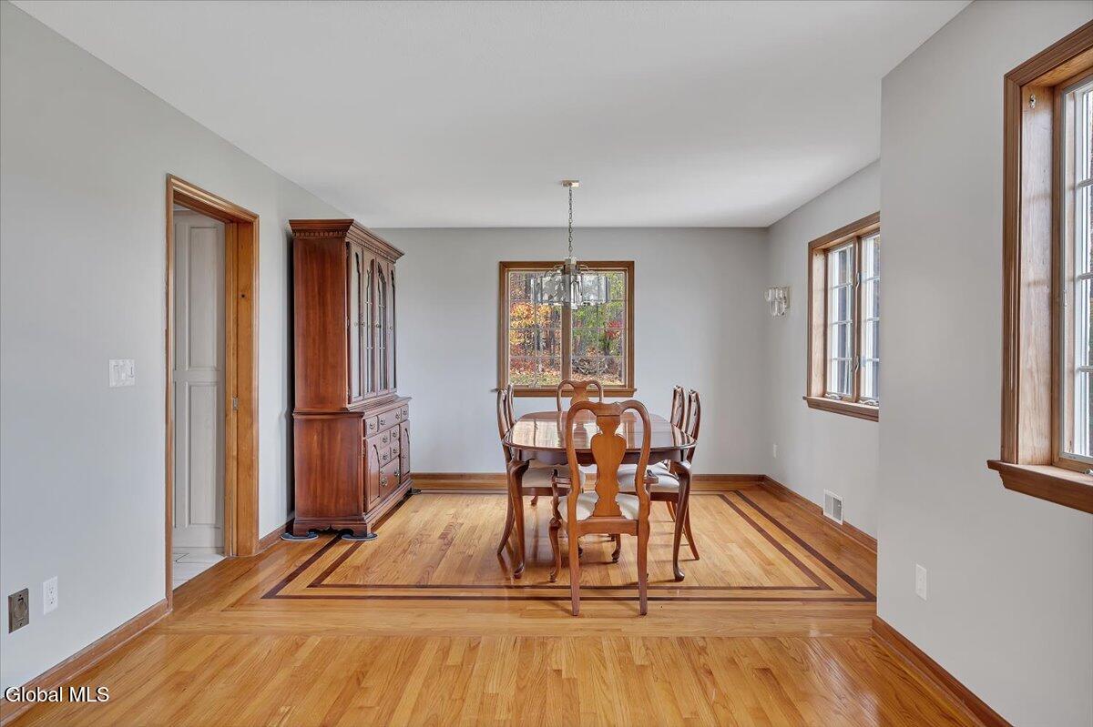 1306 Putnam Road Schenectady NY 12306