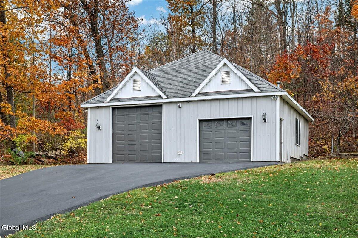 1306 Putnam Road Schenectady NY 12306