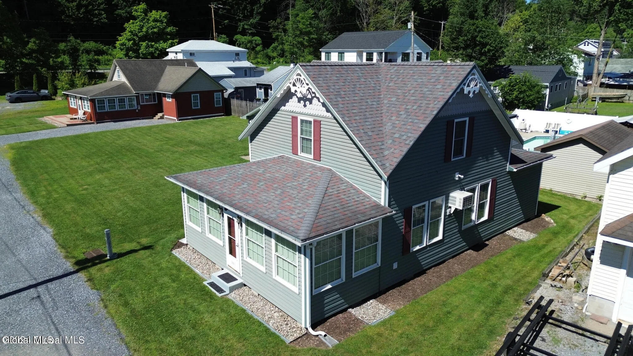 103/105 6th Street Saratoga Springs NY 12866
