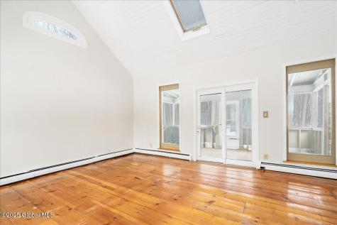 65 Kaydeross Avenue Saratoga Springs NY 12866