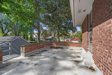 10 Pine Street Albany NY 12203