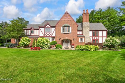 1 Milan Court Niskayuna NY 12309