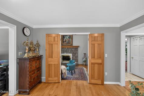 1 Milan Court Niskayuna NY 12309