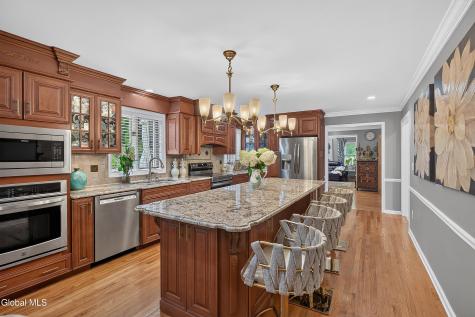 1 Milan Court Niskayuna NY 12309