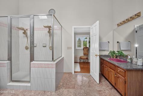 1 Milan Court Niskayuna NY 12309