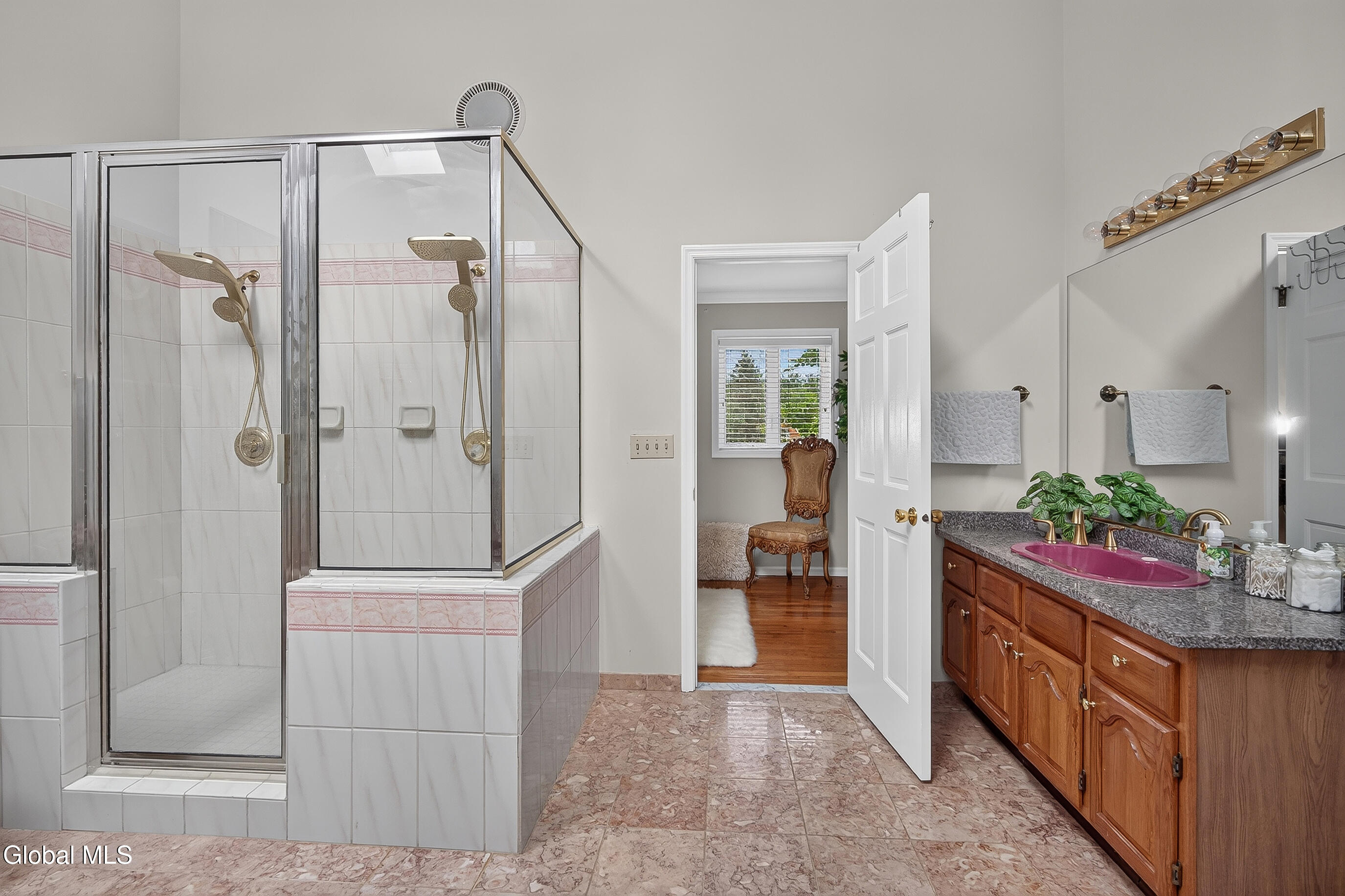 1 Milan Court Niskayuna NY 12309