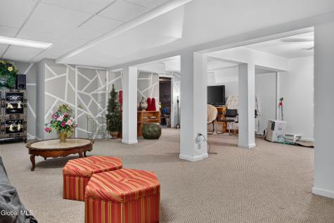 1 Milan Court Niskayuna NY 12309
