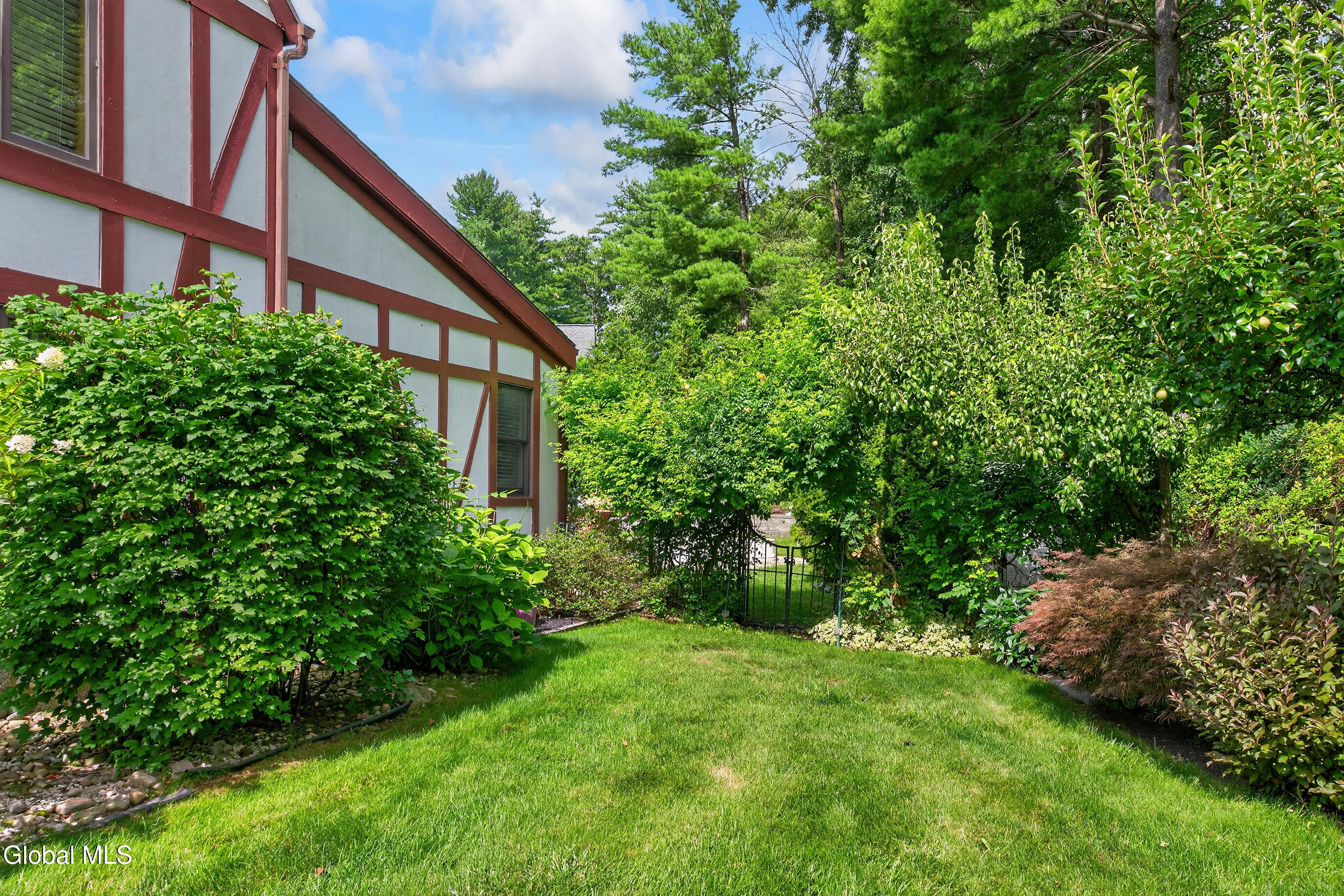 1 Milan Court Niskayuna NY 12309