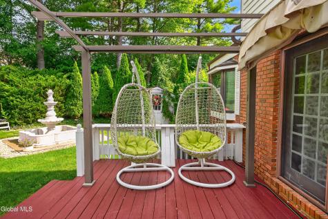 1 Milan Court Niskayuna NY 12309