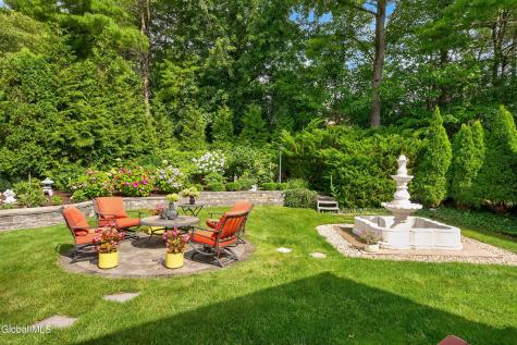 1 Milan Court Niskayuna NY 12309