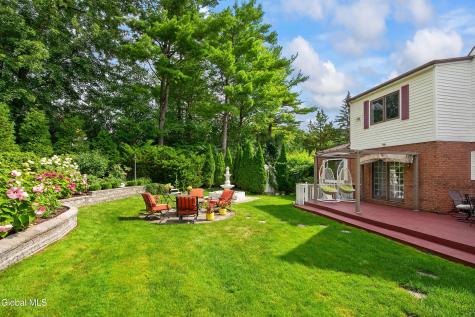 1 Milan Court Niskayuna NY 12309