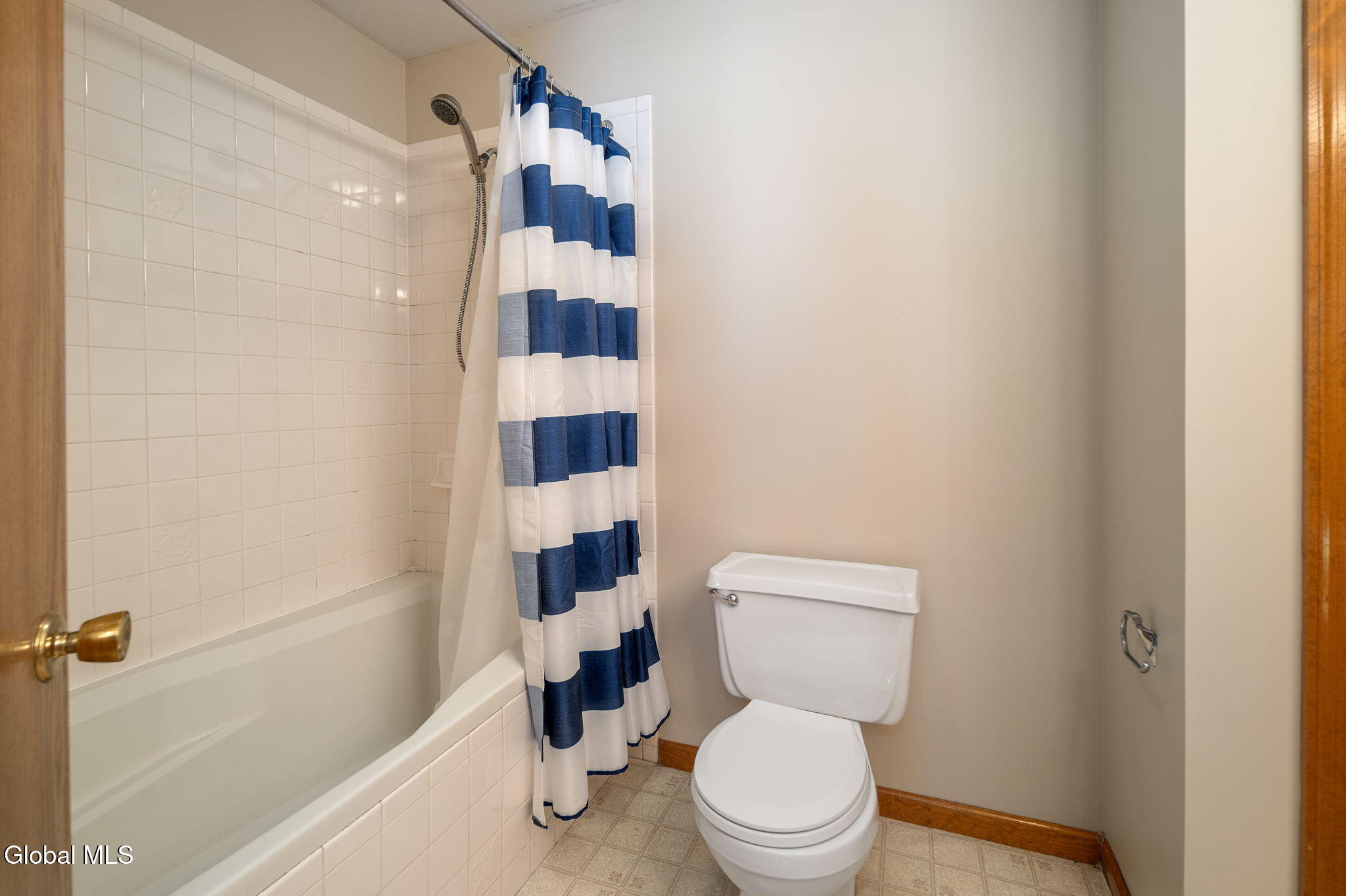 1407 Chestnut Street Watervliet NY 12189