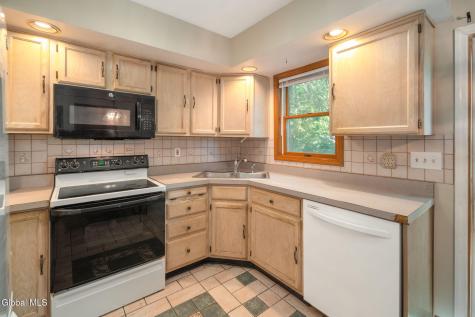 1407 Chestnut Street Watervliet NY 12189
