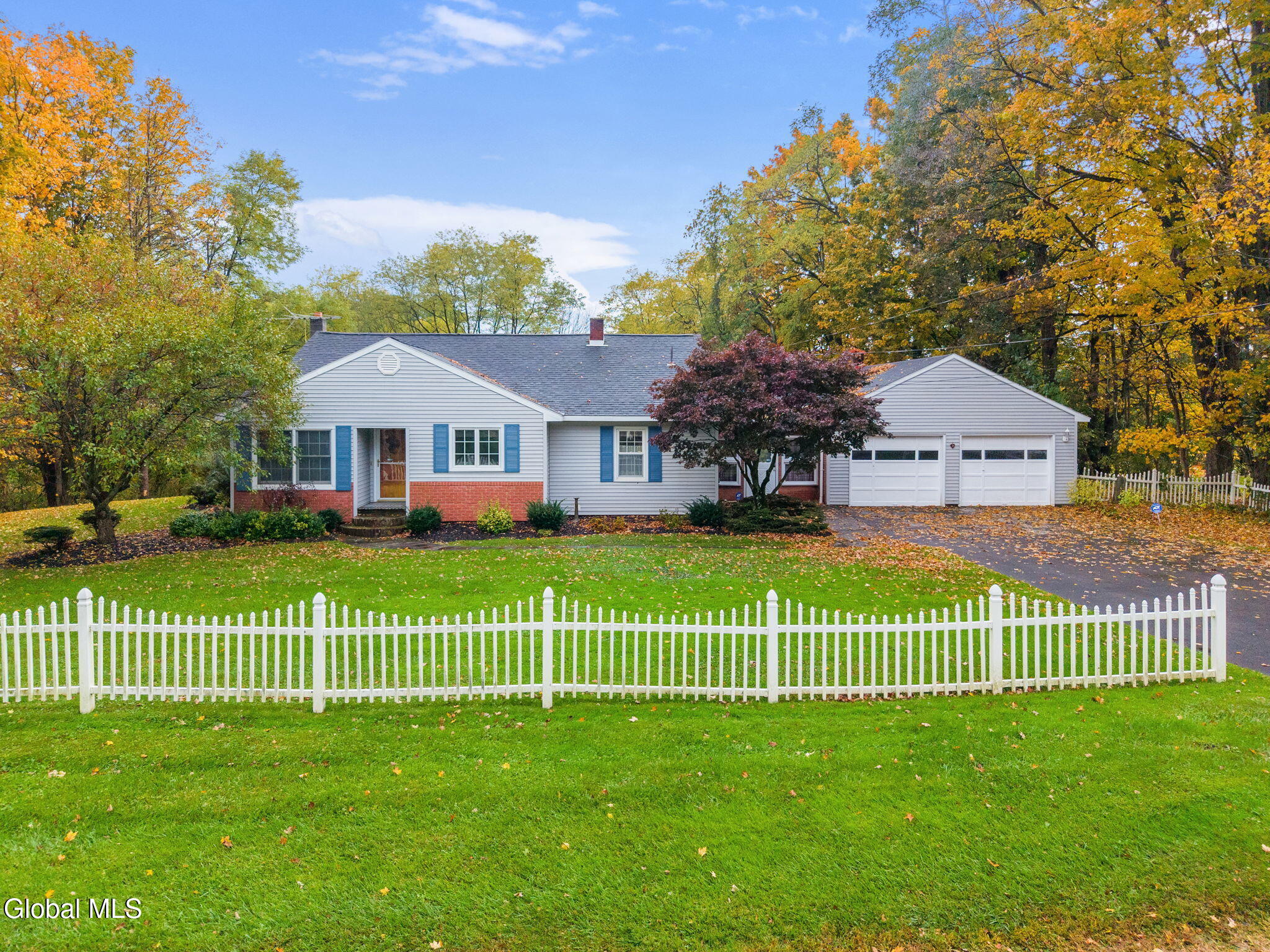 1237 Old Trail Road Fonda NY 12068