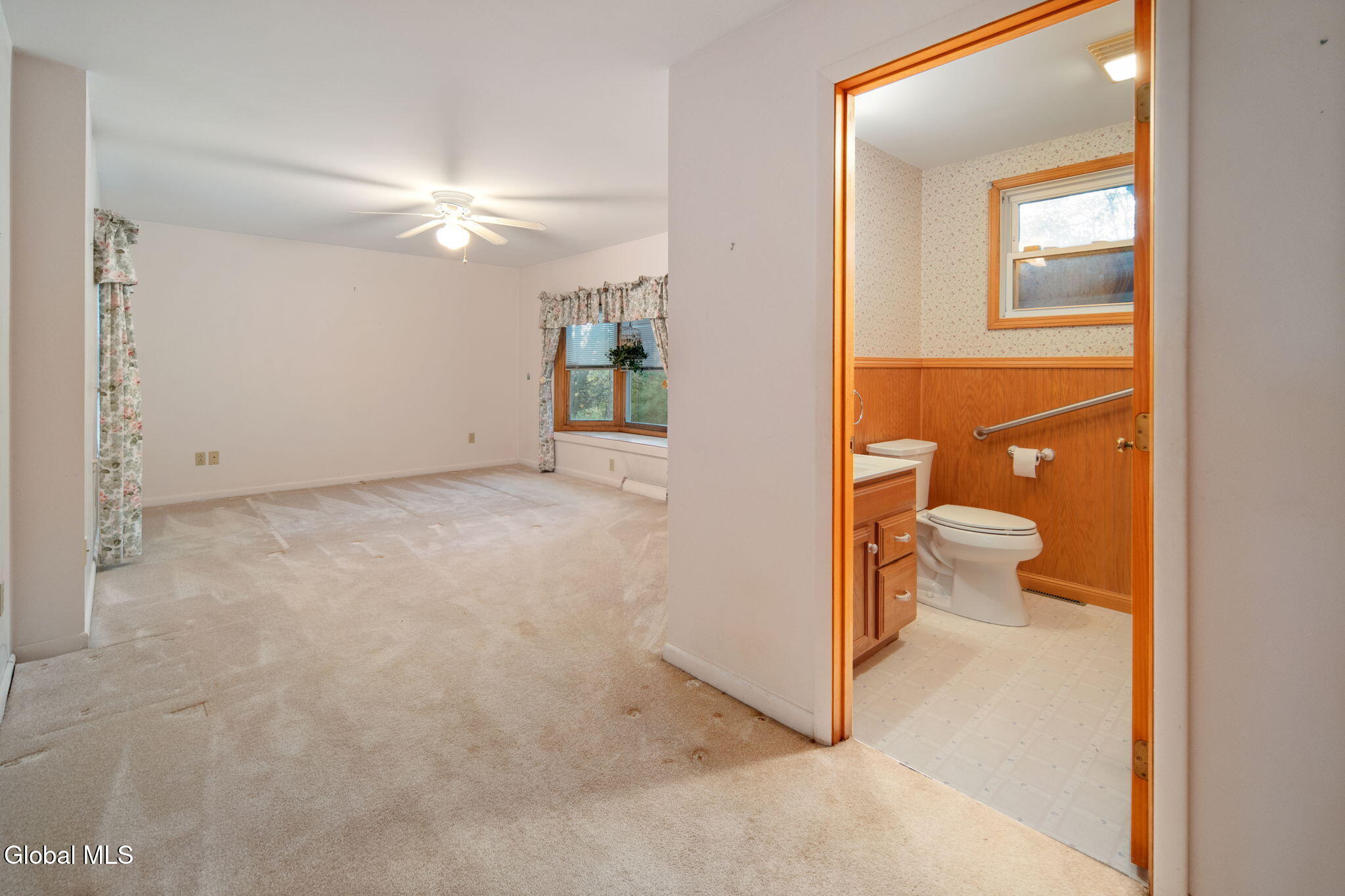 1237 Old Trail Road Fonda NY 12068