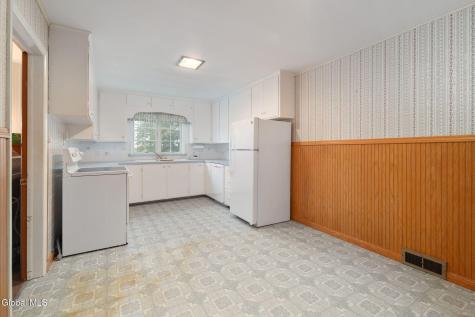 1237 Old Trail Road Fonda NY 12068