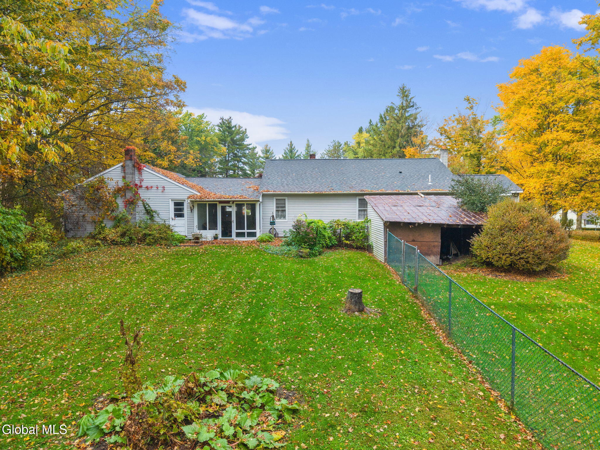 1237 Old Trail Road Fonda NY 12068