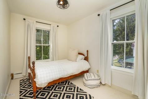 8 North Park Street Cambridge NY 12816