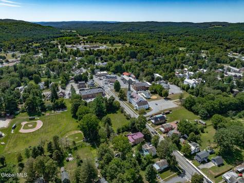 8 North Park Street Cambridge NY 12816