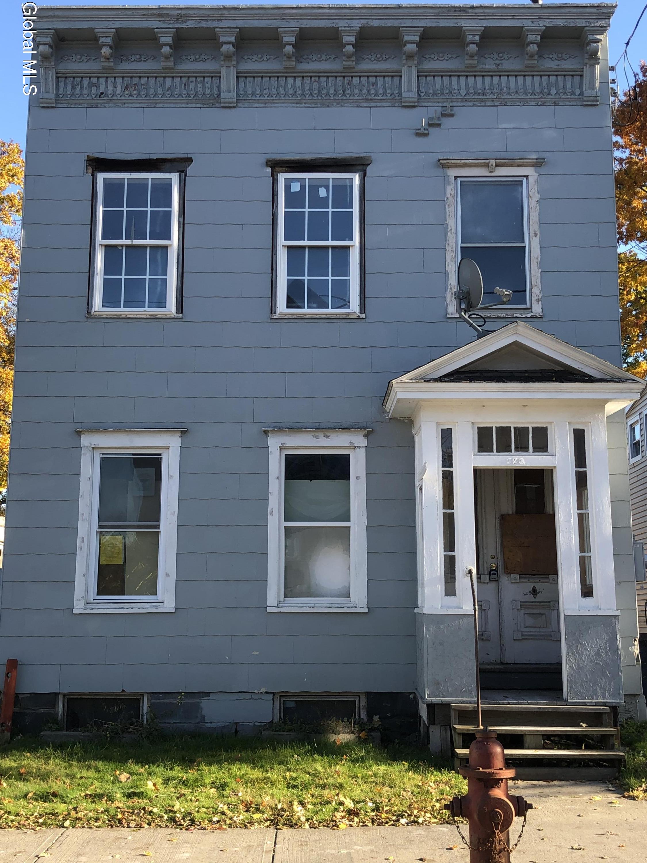 323 Hulett Street Schenectady NY 12307