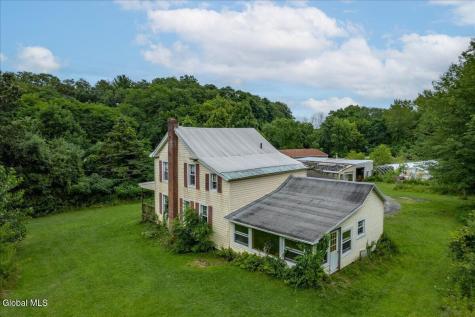 4070 River Road Niskayuna NY 12309