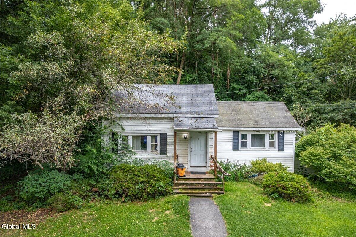 4070 River Road Niskayuna NY 12309