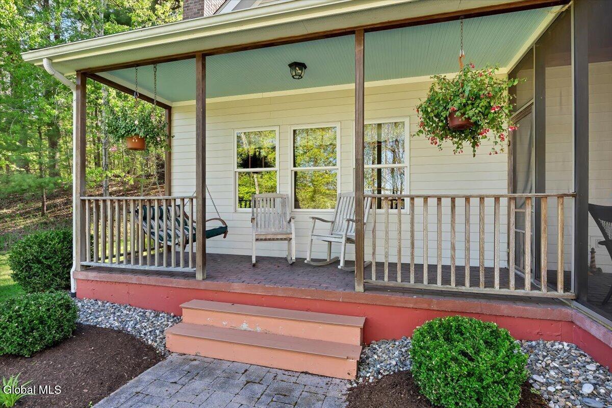2412 New York 43 Averill Park NY 12018