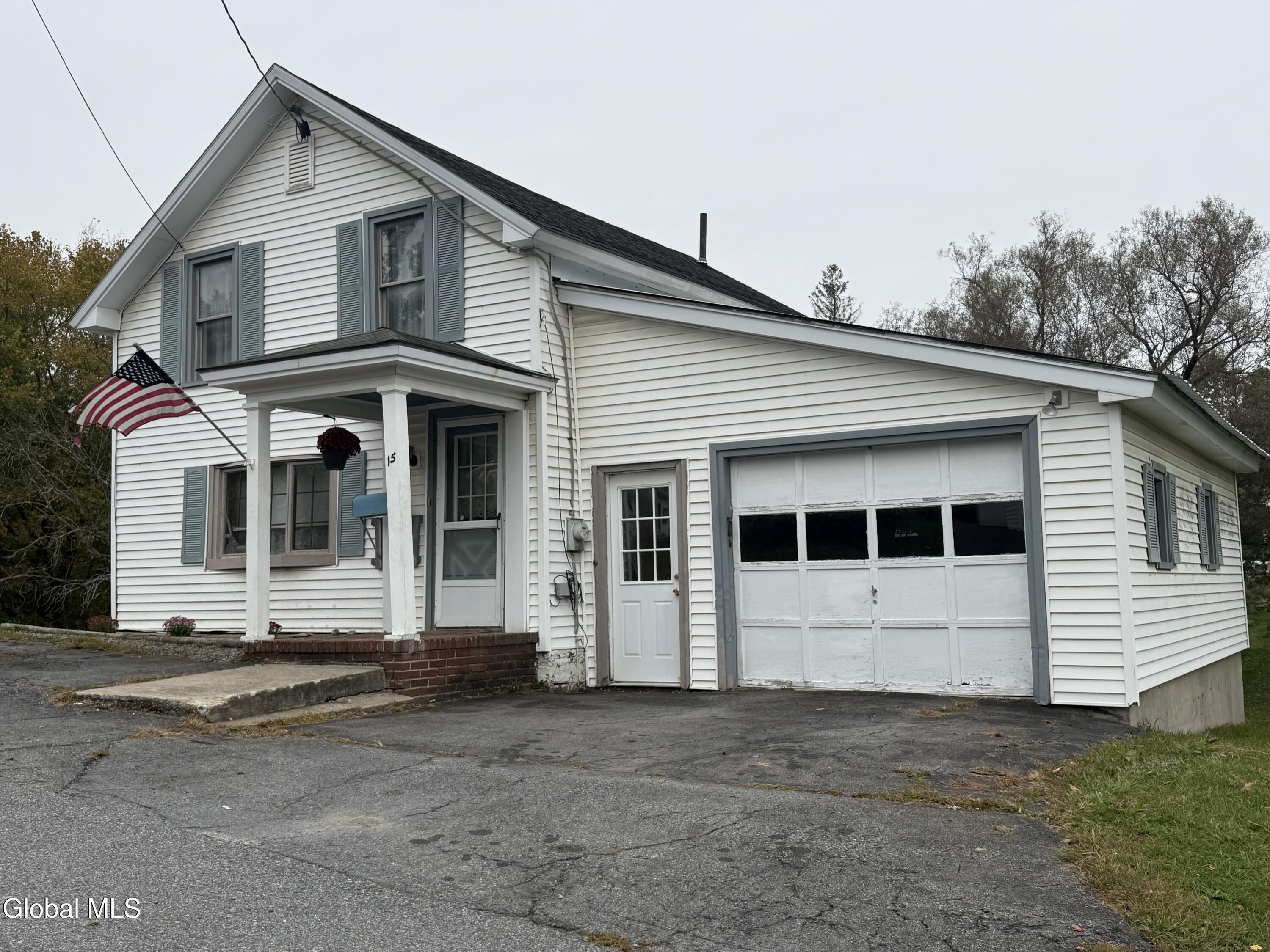 15 2nd Avenue Whitehall NY 12887