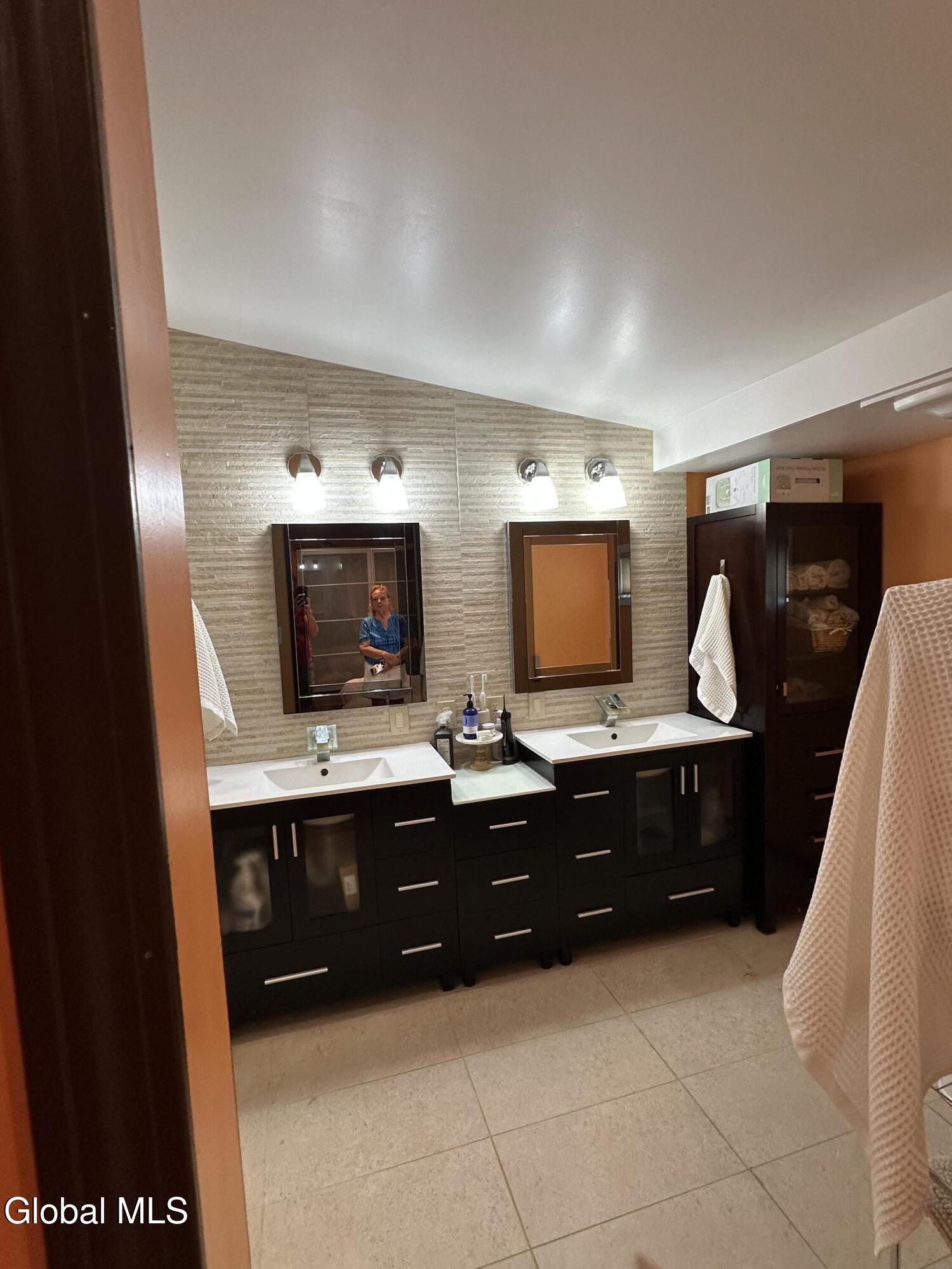 1505 U.s. 20 New Lebanon NY 12125