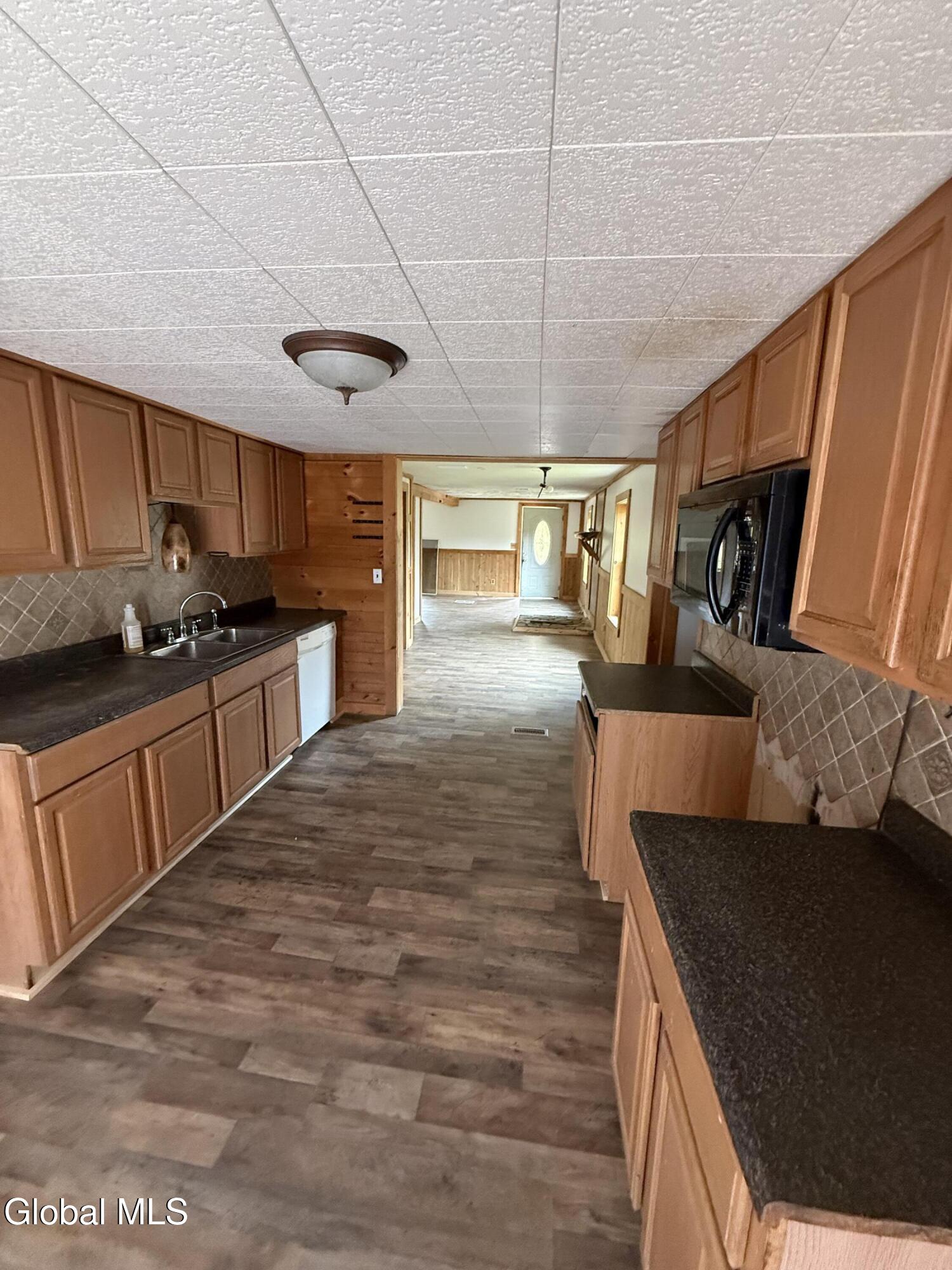 29 Burgoyne Road Ticonderoga NY 12883