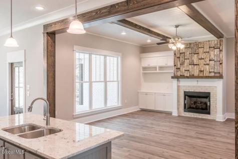 20 Hidden Pond Way Gansevoort NY 12831