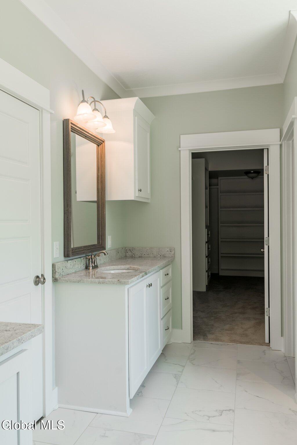 20 Hidden Pond Way Gansevoort NY 12831