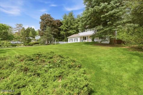 13 Sky Hollow Drive Menands NY 12204