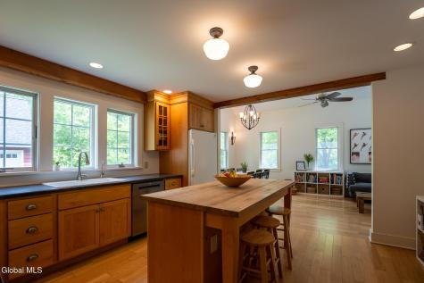 1712 Crescent Road Rexford NY 12148