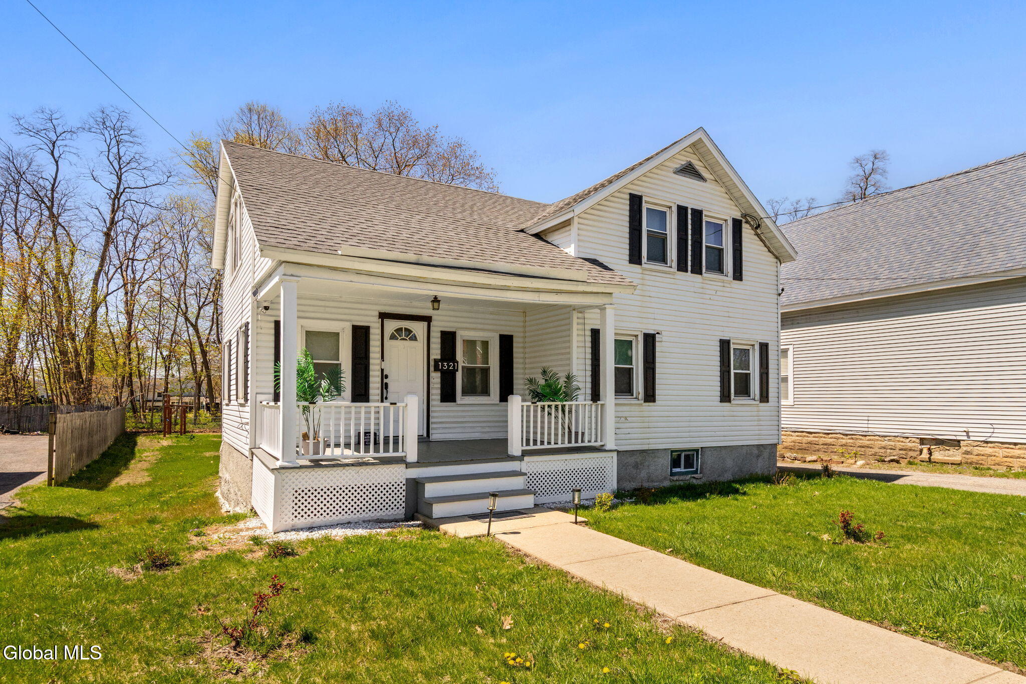 1321 Helderberg Avenue Schenectady NY 12306